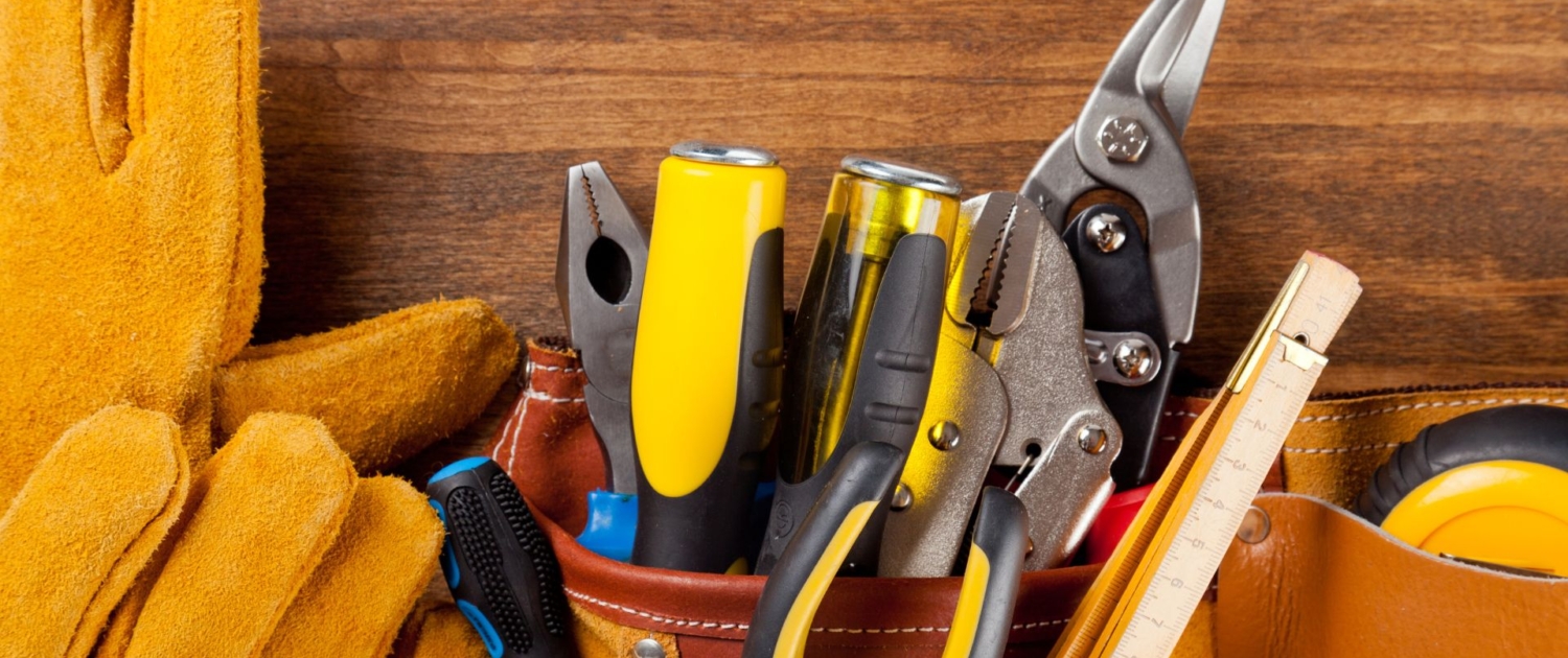 Materiales para construcción y herramientas de ferretería